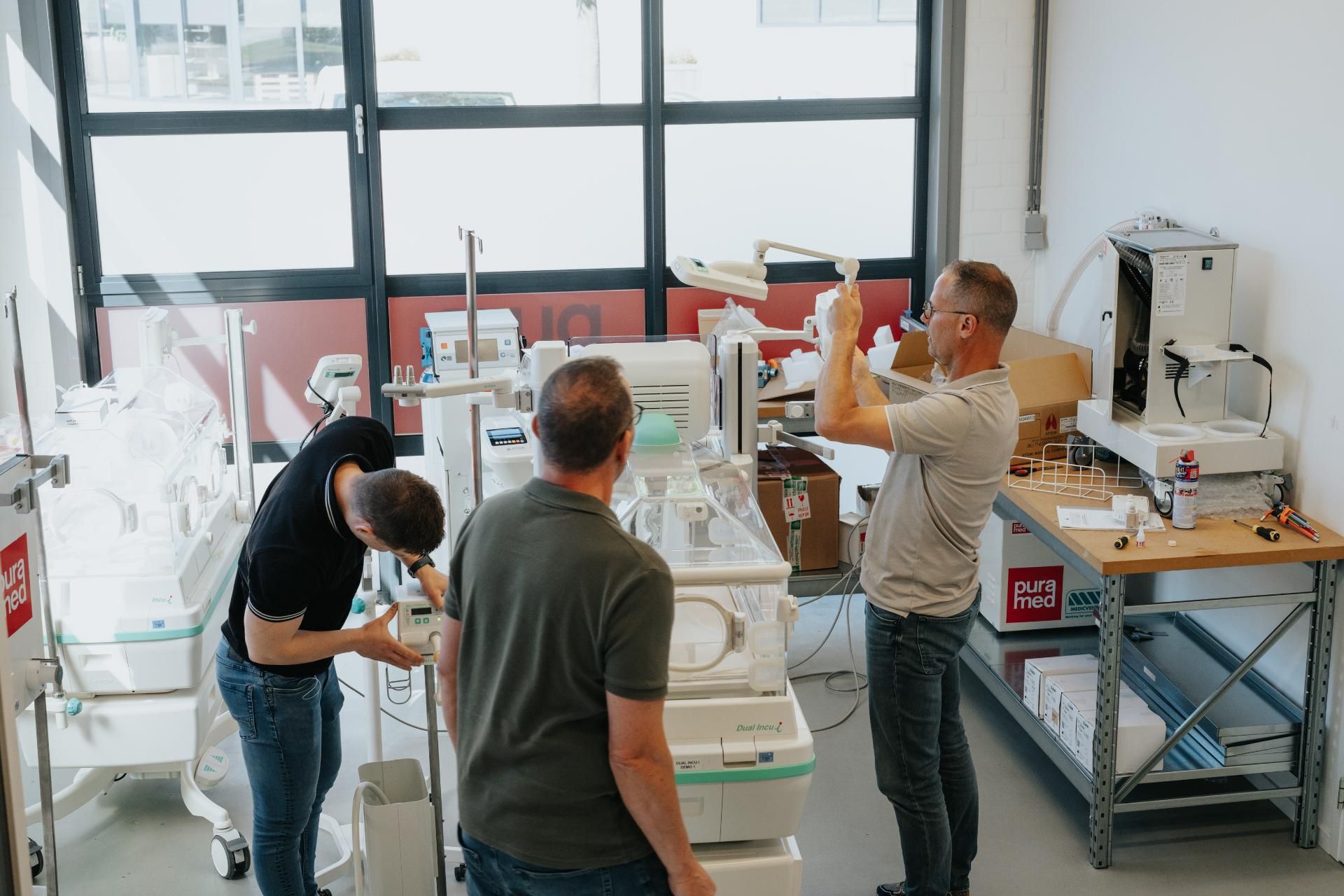 Schutz Babys High-Tech-Gerät Inkubator Puramed
